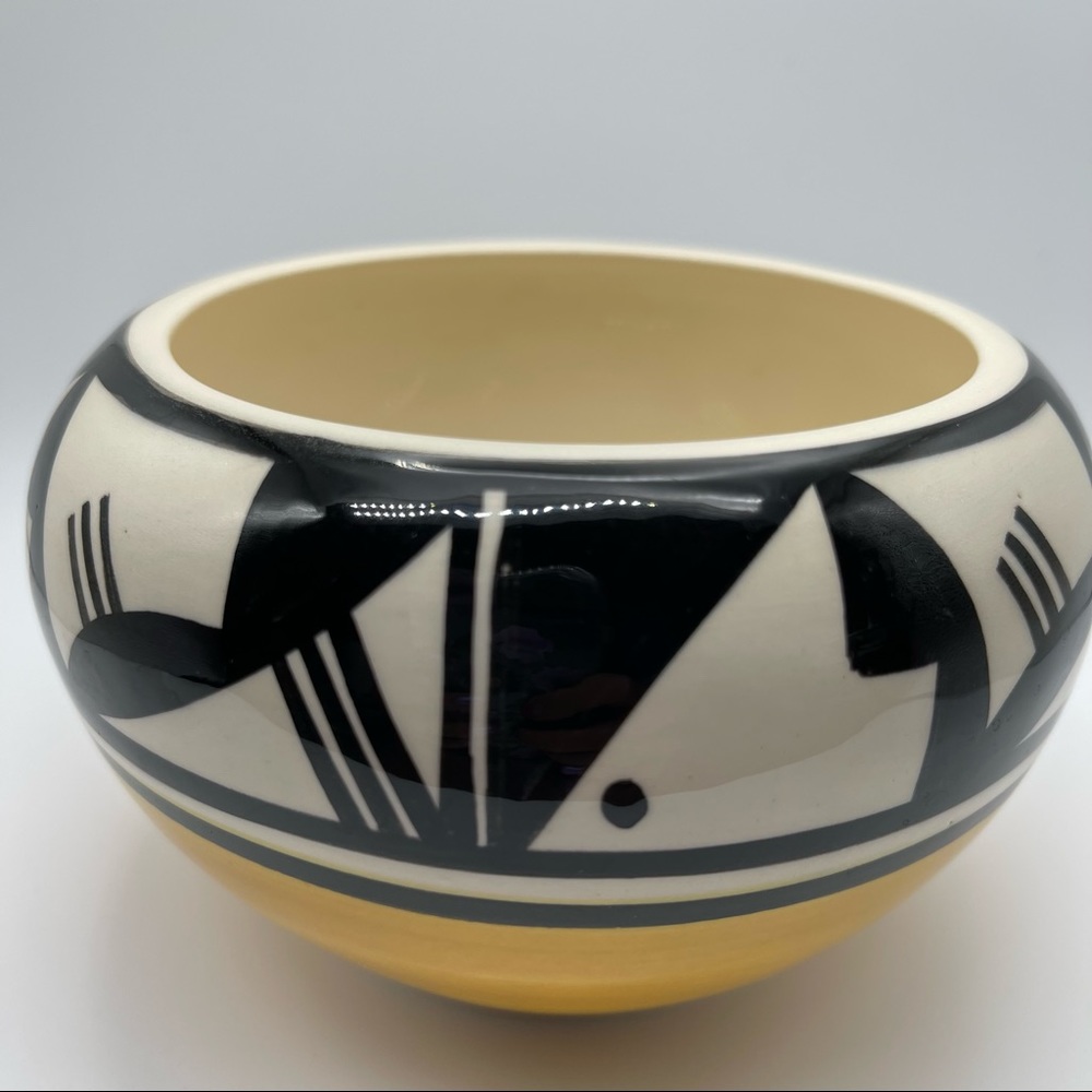 🎉HP🎉 BNWOT Ute Mountain Tribe Pottery - Picture 4 of 8